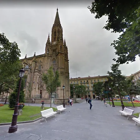 Luxury Cathedral - Sshousing Apartman